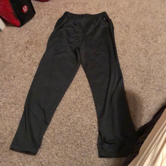 nike sweatpants - Picture 2 of 3